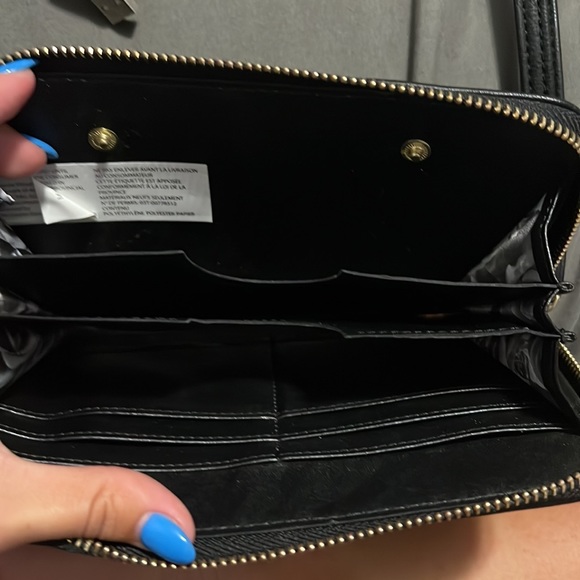 Adrienne vittadini wristlet - Picture 4 of 5